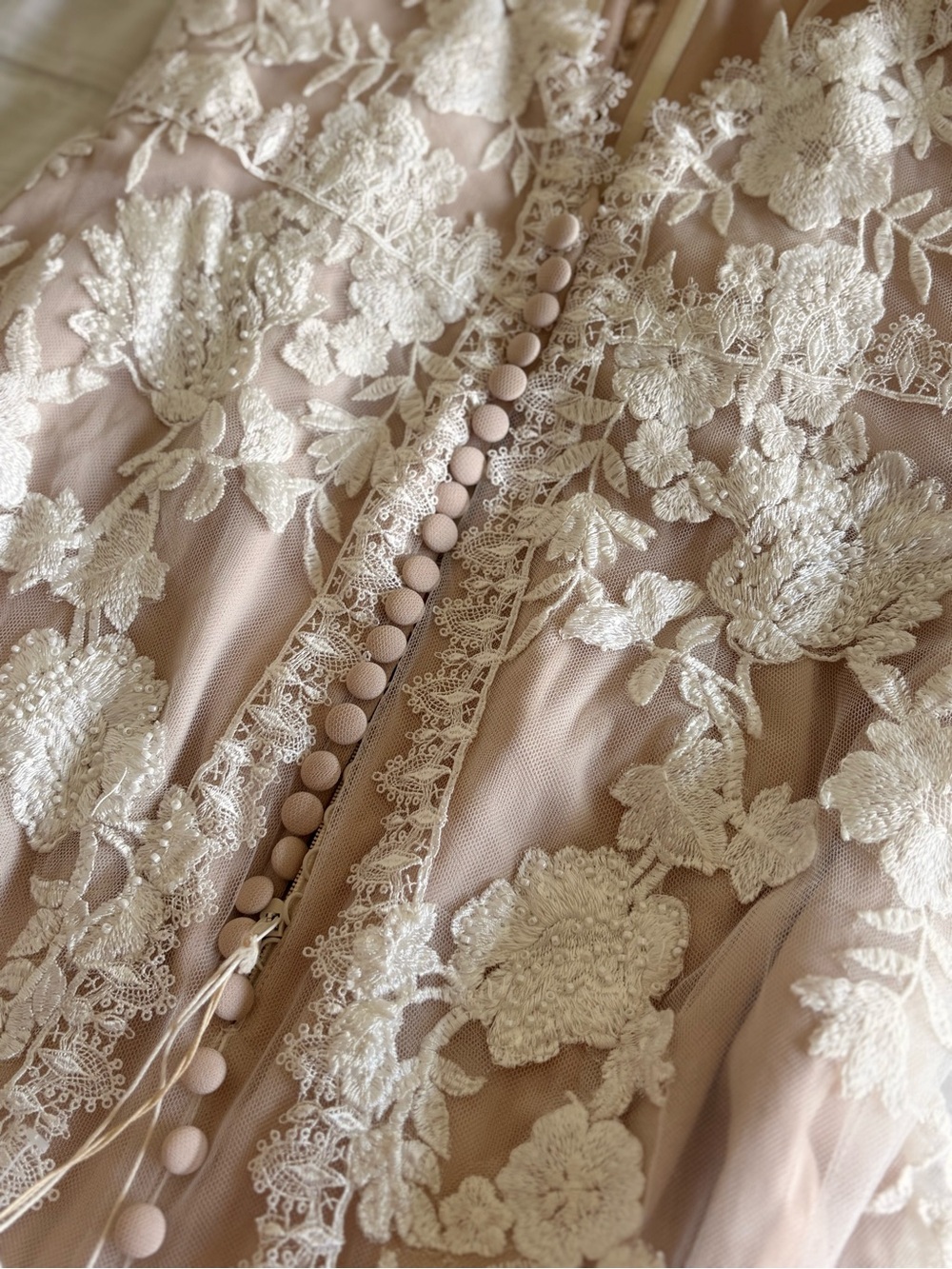 UNUSED Strapless Lace Appliqué Wedding Dress in Ivory - Picture 4 of 10